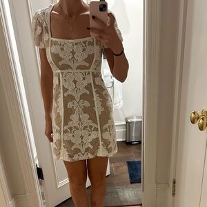 Bridal dress by Promesa